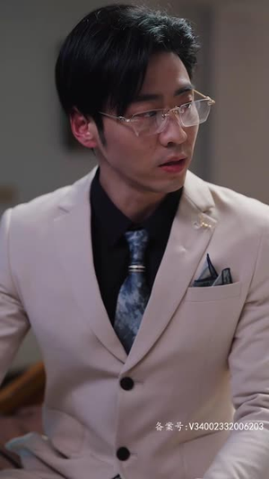 她从深渊中来（95集）好看的短剧