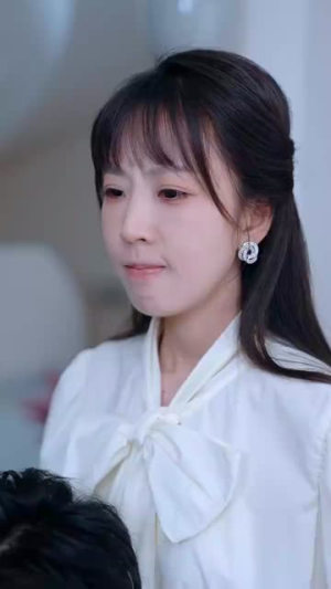 玫瑰陷入火焰里（100集）番茄免费短剧