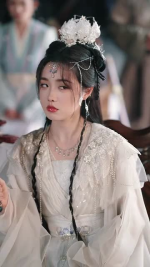 小师妹每天只想被逐出师门（85集）全集下载