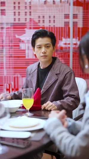 夜色微光（91集） 热门短剧分享