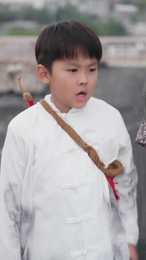 小天师下山，邪祟们颤抖吧（55集）热门短剧分享