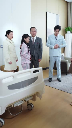 退！退！退！这个保镖不对劲（67集）爆火短剧抢先看