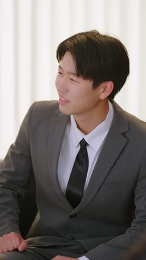 我真没想重生啊2（122集）推荐你们也去看