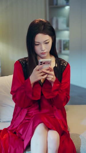 九等分的花嫁:全家都靠我宠妹(80集) 九等分的花嫁:全家都靠我宠妹(80集)悬疑短剧推荐